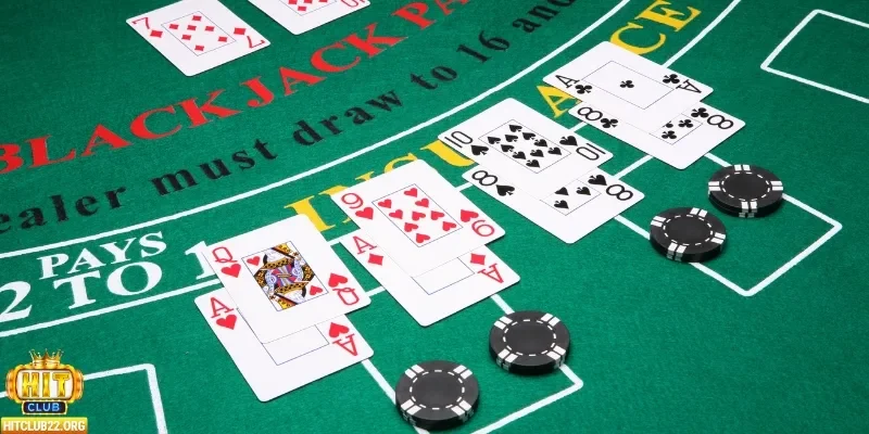 Blackjack có cách chơi đơn giản nhưng thú vị thu hút nhiều cược thủ
